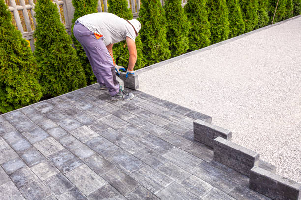 Best Professional Driveway Pavers  in Lawrenceburg, IN